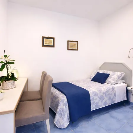 Cafiero Azure Flat 아파트 *